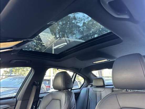 BMW-540i-3.0 24V TURBO GASOLINA M SPORT AUTOMÁTICO BMW-540i-2017