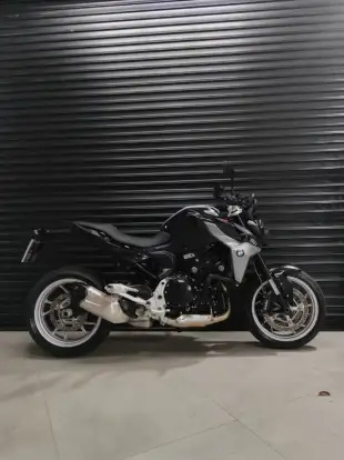 BMW-F 900 R SPORT-2023