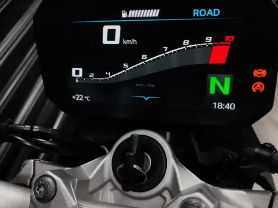 BMW-F 900 R SPORT BMW-F 900 R SPORT-2023