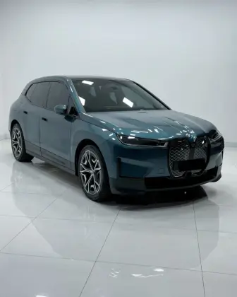 BMW iX ELÉTRICO XDRIVE40 BMW iX ELÉTRICO XDRIVE40