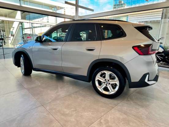 BMW-X1-2023