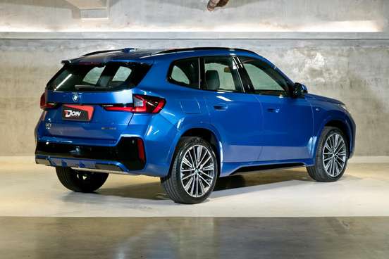 BMW-X1-2023