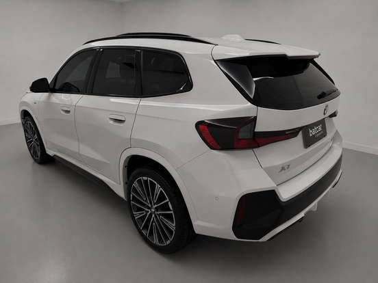 BMW-X1-2025