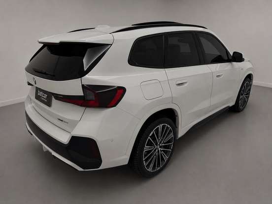 BMW-X1-2025