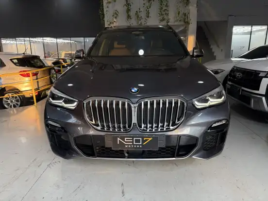 BMW-X5-2020