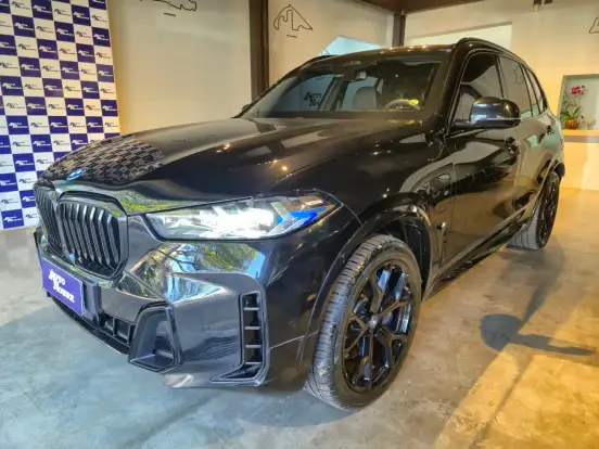BMW-X5-2024