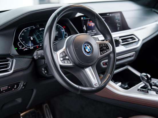 BMW-X5-3.0 I6 TURBO HÍBRIDO XDRIVE45E M SPORT AUTOMÁTICO BMW-X5-2022