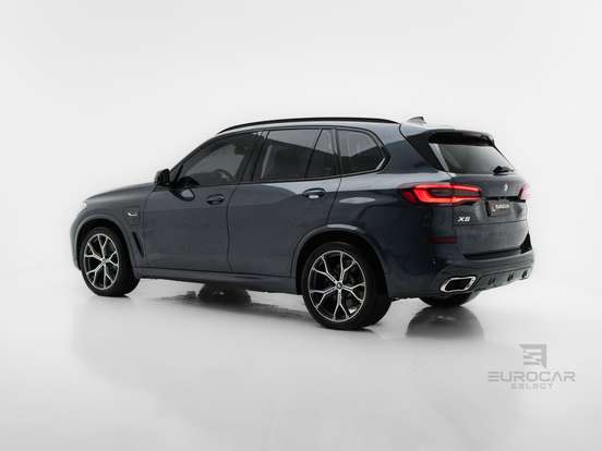 BMW-X5-3.0 I6 TURBO HÍBRIDO XDRIVE45E M SPORT AUTOMÁTICO BMW-X5-2021
