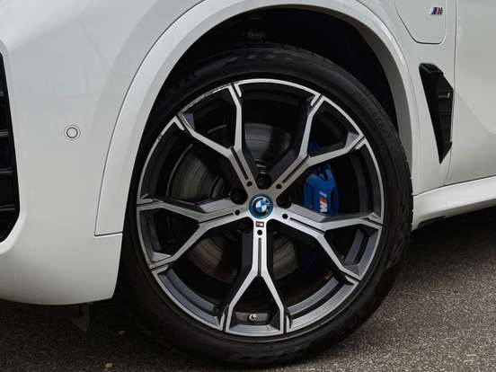 BMW-X5-2023