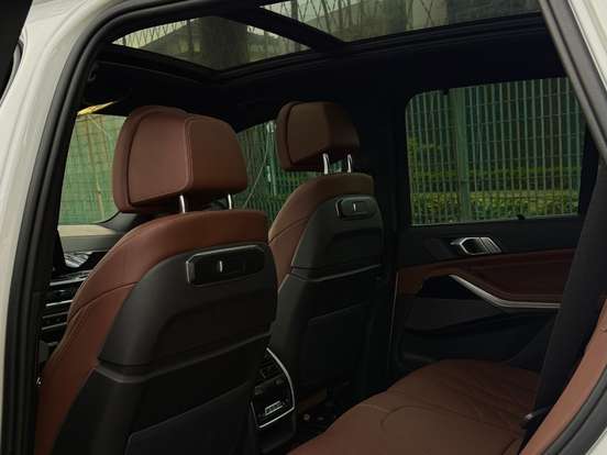 BMW-X5-3.0 I6 TURBO HÍBRIDO XDRIVE50E M SPORT AUTOMÁTICO BMW-X5-2023