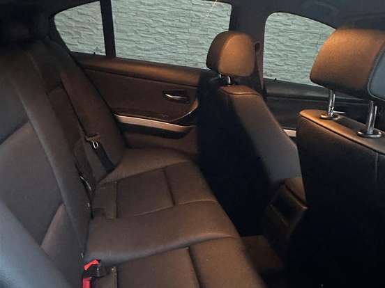 BMW-320i-2.0 16V GASOLINA 4P AUTOMÁTICO BMW-320i-2010
