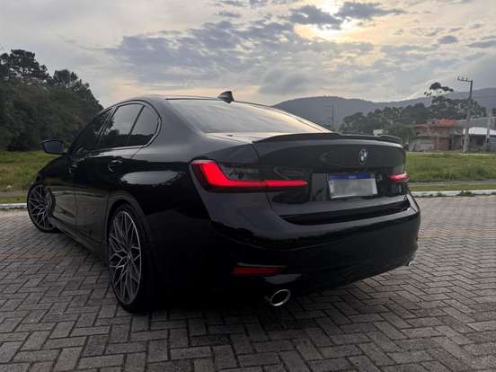 BMW-320i-2.0 16V TURBO GASOLINA SPORT GP AUTOMÁTICO BMW-320i-2020