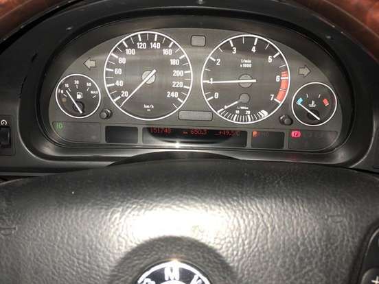 BMW-540i-4.4 PROTECTION SEDAN V8 32V GASOLINA 4P AUTOMÁTICO BMW-540i-2002