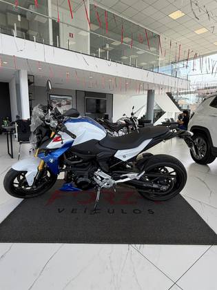 BMW F 900 R SPORT PLUS 