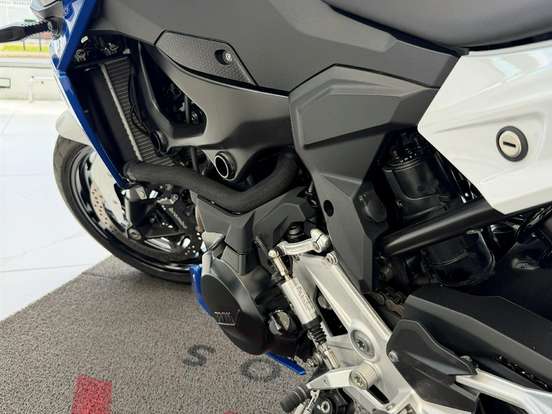 BMW-F 900 R SPORT PLUS BMW-F 900 R SPORT PLUS-2023
