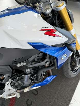 BMW-F 900 R SPORT PLUS-2023