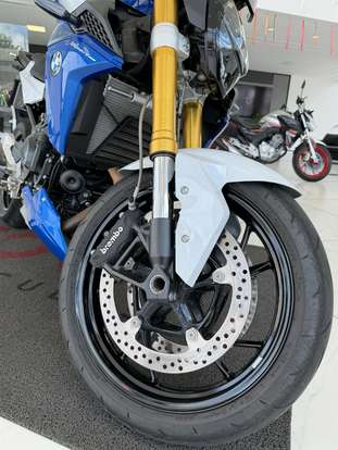 BMW-F 900 R SPORT PLUS-2023