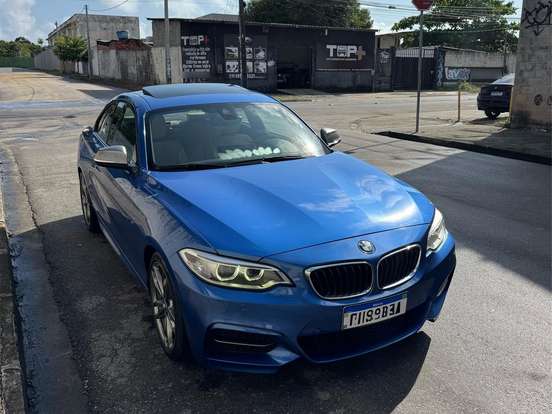 BMW-M 235i-3.0 I6 TURBO GASOLINA 2P AUTOMÁTICO BMW-M 235i-2014