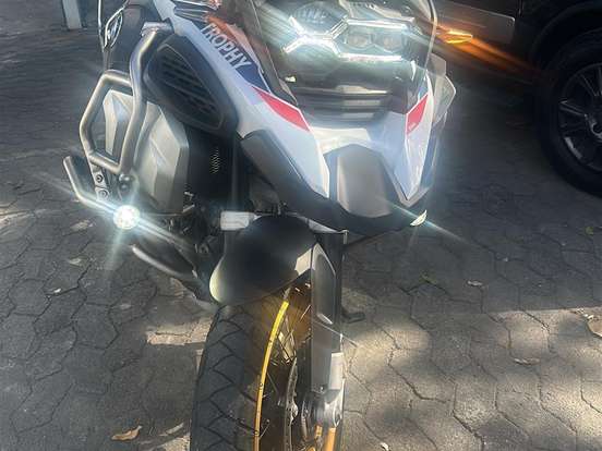 BMW-R 1250 GS ADVENTURE BMW-R 1250 GS ADVENTURE-2024