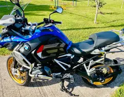 BMW R 1250 GS ADVENTURE PREMIUM RALLYE BMW R 1250 GS ADVENTURE PREMIUM RALLYE