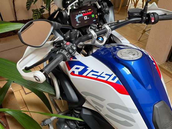 BMW-R 1250 GS PREMIUM BMW-R 1250 GS PREMIUM-2020