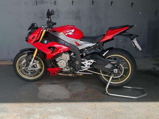 BMW-S 1000 R BMW-S 1000 R-2016