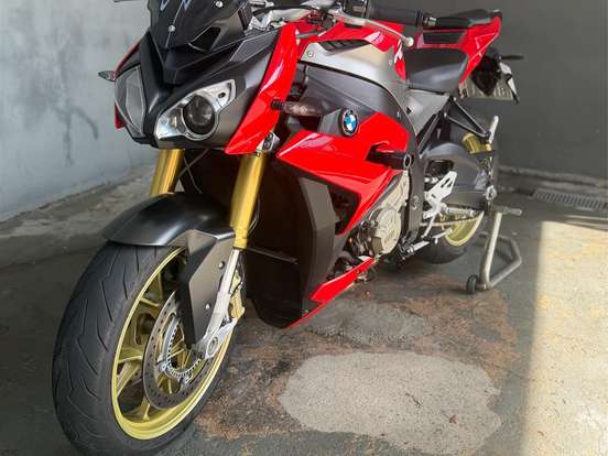 BMW-S 1000 R BMW-S 1000 R-2016