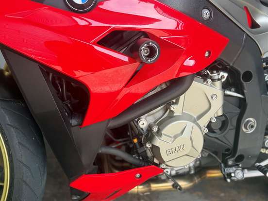 BMW-S 1000 R BMW-S 1000 R-2016