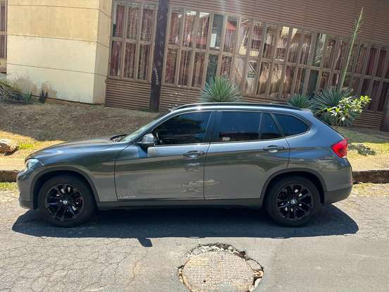 BMW-X1-2015