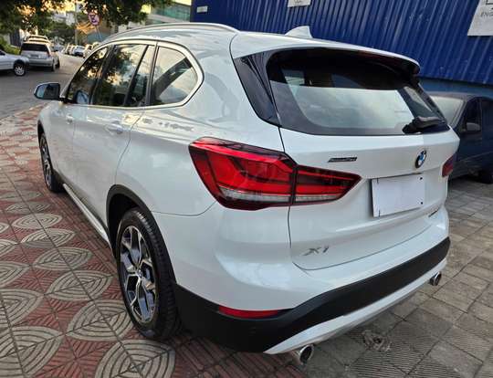 BMW-X1-2020