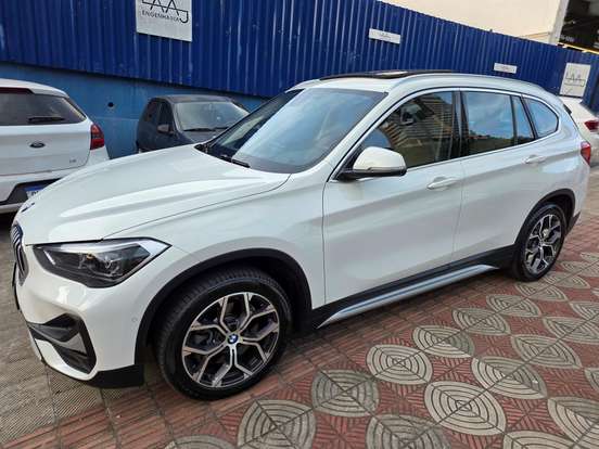 BMW-X1-2.0 16V TURBO ACTIVEFLEX SDRIVE20I X-LINE 4P AUTOMÁTICO BMW-X1-2020