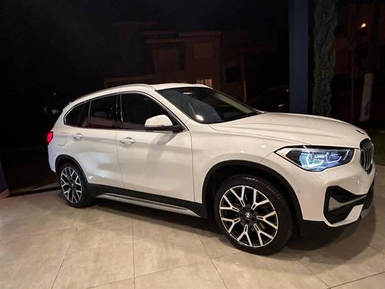 BMW X1 2.0 16V TURBO ACTIVEFLEX SDRIVE20I X-LINE PLUS 4P AUTOMÁTICO