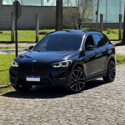 BMW-X1-2021