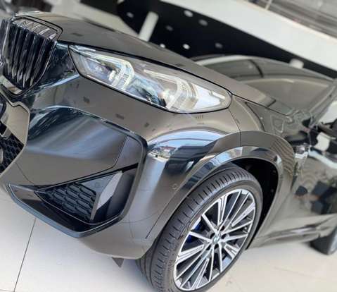 BMW-X1-2023