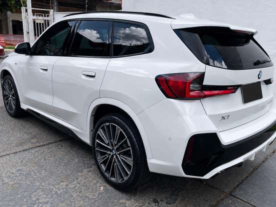 BMW-X1-2.0 16V TURBO GASOLINA SDRIVE20I M SPORT STEPTRONIC BMW-X1-2024