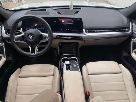 BMW-X1-2024