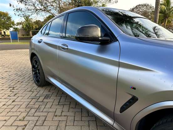 BMW-X4-2019
