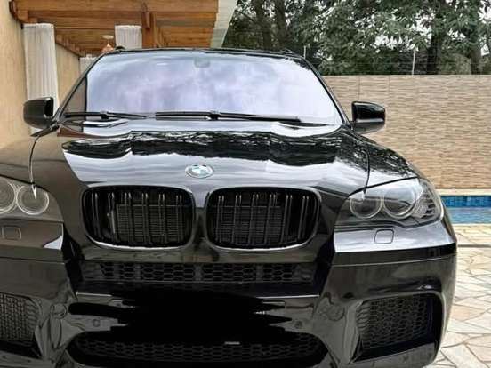 BMW-X5-4.4 M V8 32V BI-TURBO GASOLINA 4P AUTOMATICO BMW-X5-2011