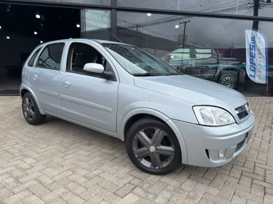 CHEVROLET CORSA 1.4 MPFI MAXX 8V FLEX 4P MANUAL CHEVROLET CORSA 1.4 MPFI MAXX 8V FLEX 4P MANUAL