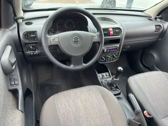 CHEVROLET-CORSA-2012