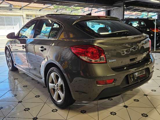 CHEVROLET-CRUZE-2014