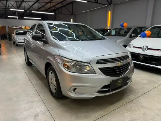 CHEVROLET ONIX 1.0 MPFI JOY 8V FLEX 4P MANUAL CHEVROLET ONIX 1.0 MPFI JOY 8V FLEX 4P MANUAL