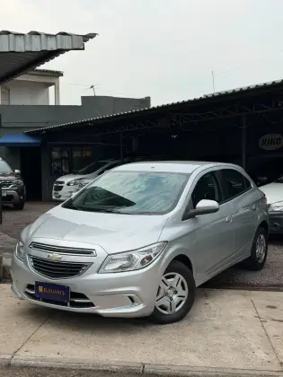 CHEVROLET ONIX 1.0 MPFI LT 8V FLEX 4P MANUAL CHEVROLET ONIX 1.0 MPFI LT 8V FLEX 4P MANUAL