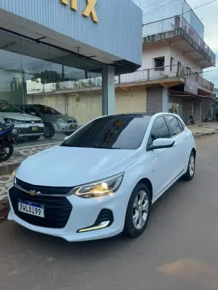 CHEVROLET ONIX 1.0 TURBO FLEX PREMIER AUTOMÁTICO CHEVROLET ONIX 1.0 TURBO FLEX PREMIER AUTOMÁTICO
