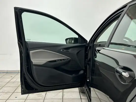 CHEVROLET-ONIX-2025