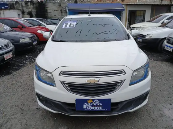 CHEVROLET ONIX 1.4 MPFI LT 8V FLEX 4P AUTOMÁTICO CHEVROLET ONIX 1.4 MPFI LT 8V FLEX 4P AUTOMÁTICO