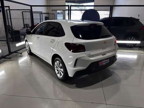 CHEVROLET-ONIX-2020