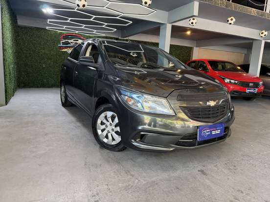 CHEVROLET-ONIX-2018
