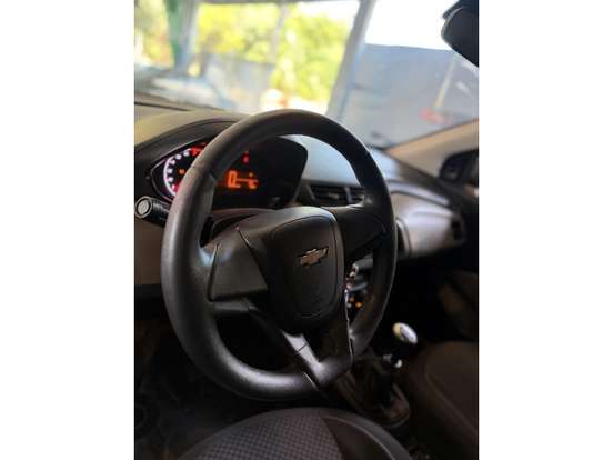 CHEVROLET-ONIX-2018