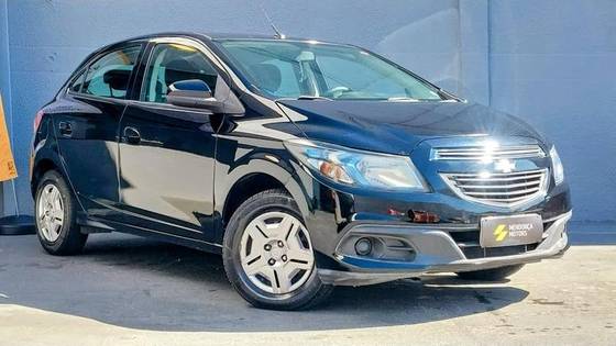 CHEVROLET ONIX 1.0 MPFI LT 8V FLEX 4P MANUAL